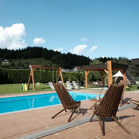 Κάμπινγκ Kamp Nirvana