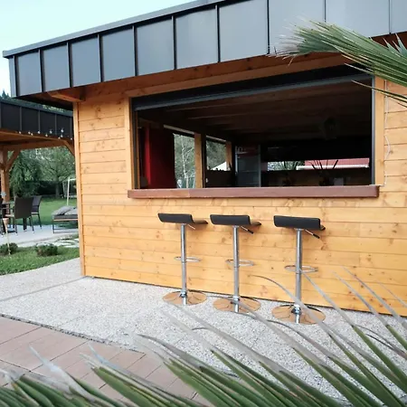 Camping Kamp Nirvana *