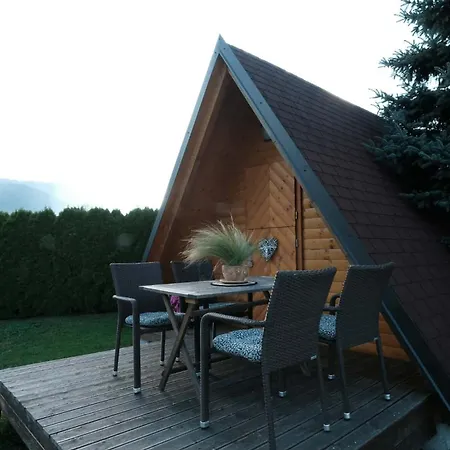 Kamp Nirvana Κάμπινγκ Smartno ob Dreti